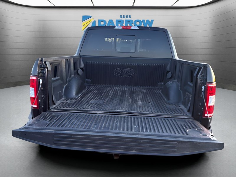 Ford F-150 Vehicle Full-screen Gallery Image 23