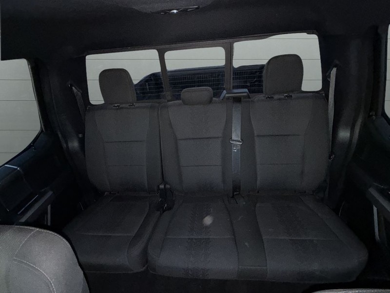 Ford F-150 Vehicle Full-screen Gallery Image 26