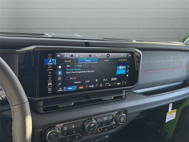 Jeep Wrangler Vehicle Full-screen Gallery Image 22