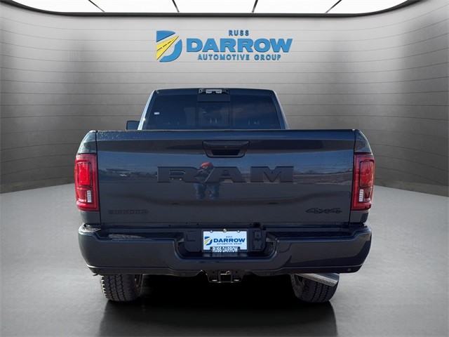 Ram 2500 Vehicle Full-screen Gallery Image 4