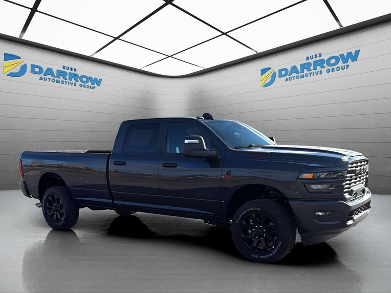 Ram 2500 Vehicle Full-screen Gallery Image 7