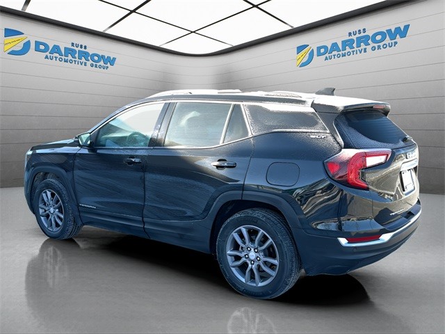 GMC Terrain Vehicle Full-screen Gallery Image 3