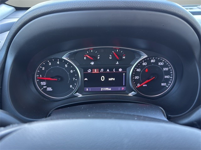 GMC Terrain Vehicle Full-screen Gallery Image 10