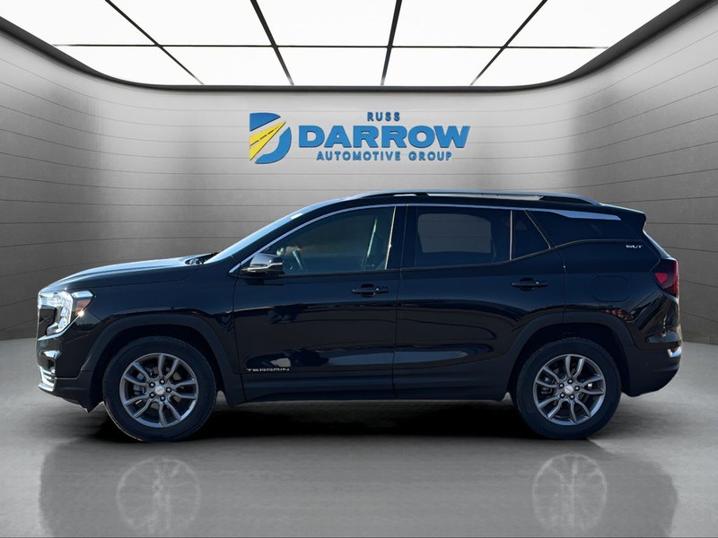 GMC Terrain Vehicle Full-screen Gallery Image 2