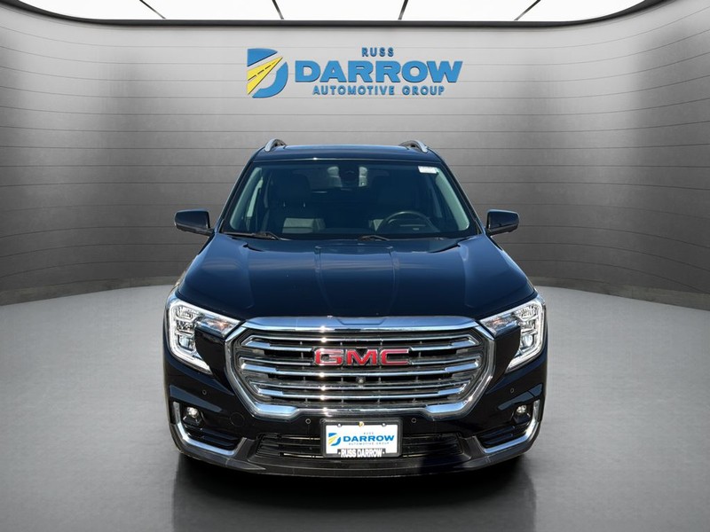 GMC Terrain Vehicle Full-screen Gallery Image 8