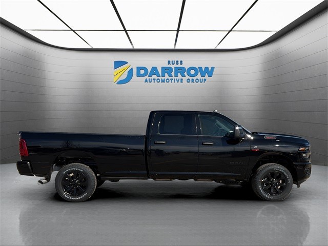 Ram 2500 Vehicle Full-screen Gallery Image 6