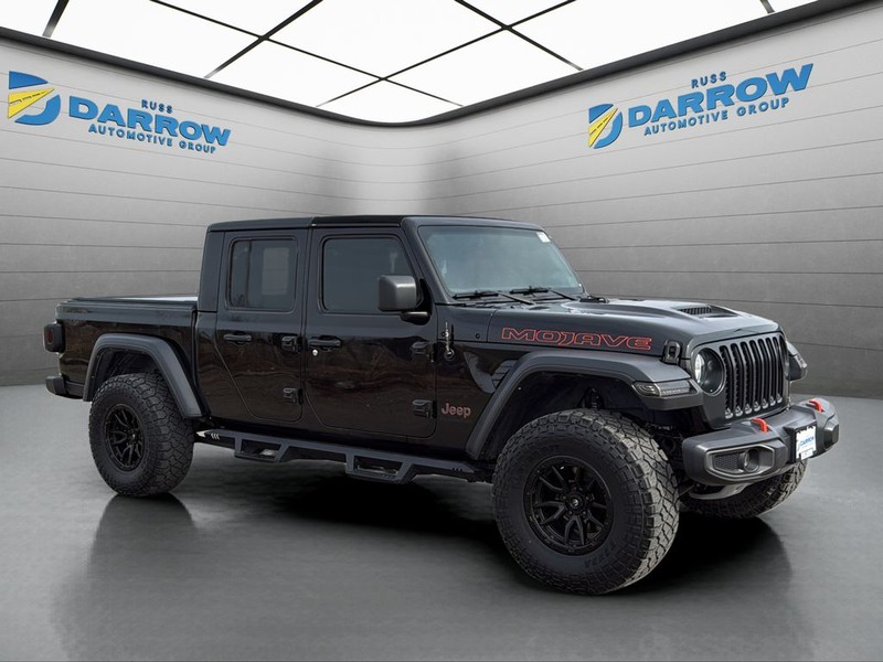Jeep Gladiator Vehicle Full-screen Gallery Image 7