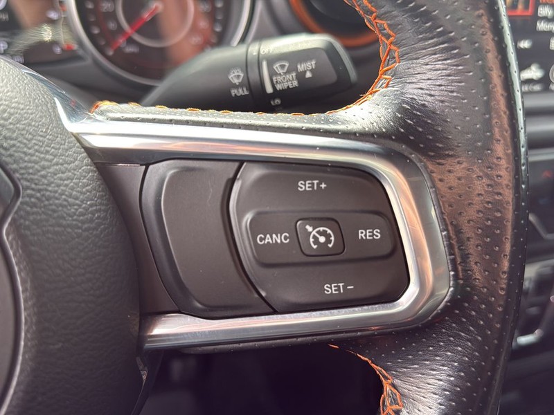 Jeep Gladiator Vehicle Full-screen Gallery Image 19