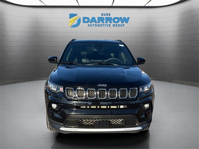 Jeep Compass Vehicle Full-screen Gallery Image 8
