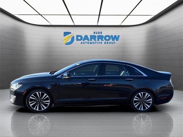 Lincoln MKZ Vehicle Full-screen Gallery Image 2