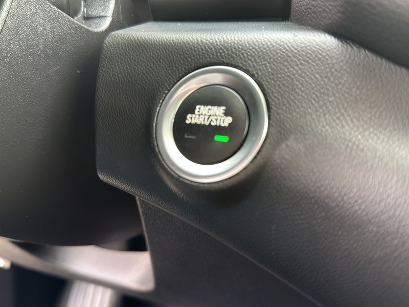 GMC Terrain Vehicle Full-screen Gallery Image 20