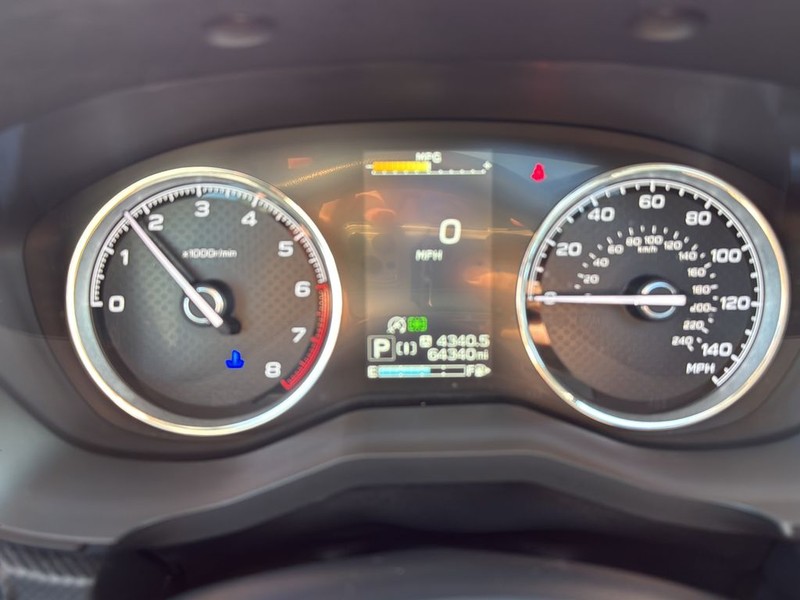 Subaru Forester Vehicle Full-screen Gallery Image 13