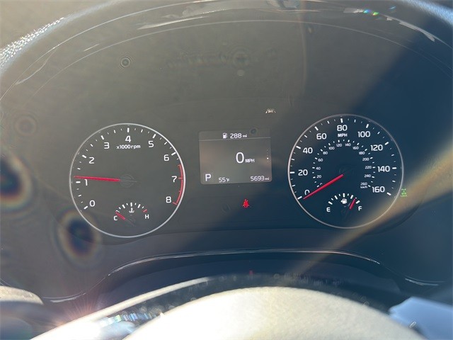 Kia Seltos Vehicle Full-screen Gallery Image 12