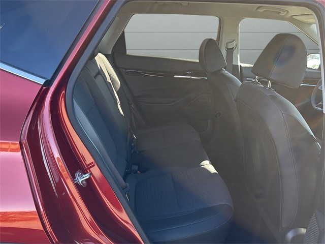 Kia Seltos Vehicle Full-screen Gallery Image 13