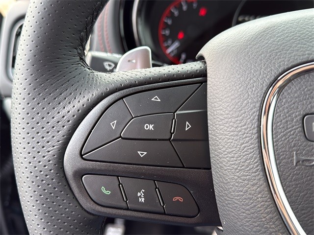 Dodge Durango Vehicle Full-screen Gallery Image 9