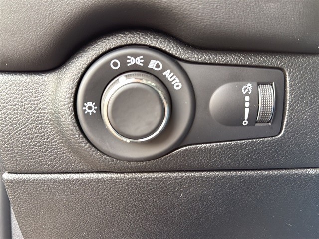 Dodge Durango Vehicle Full-screen Gallery Image 19