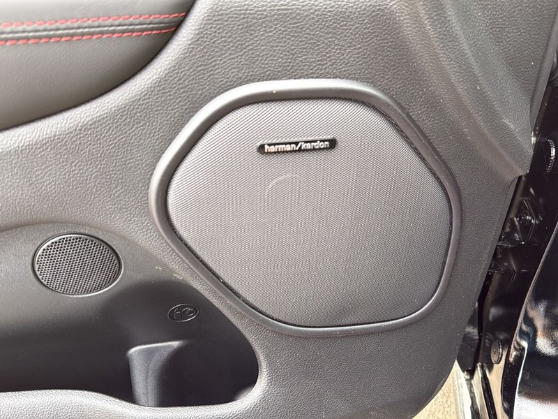 Dodge Durango Vehicle Full-screen Gallery Image 27