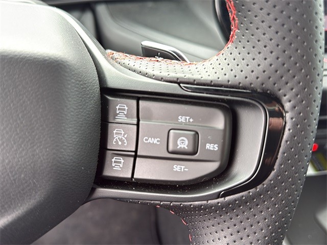 Dodge Charger Vehicle Full-screen Gallery Image 17