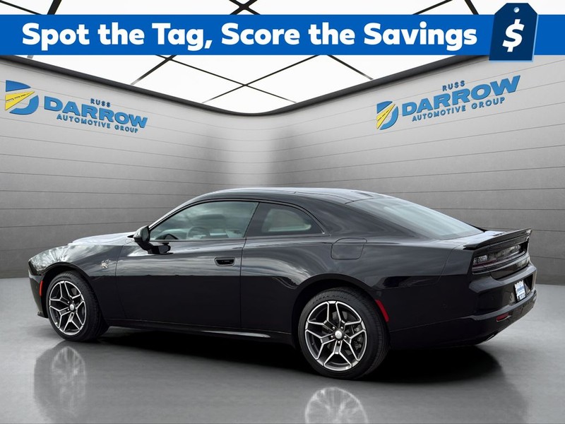 Dodge Charger Vehicle Full-screen Gallery Image 3