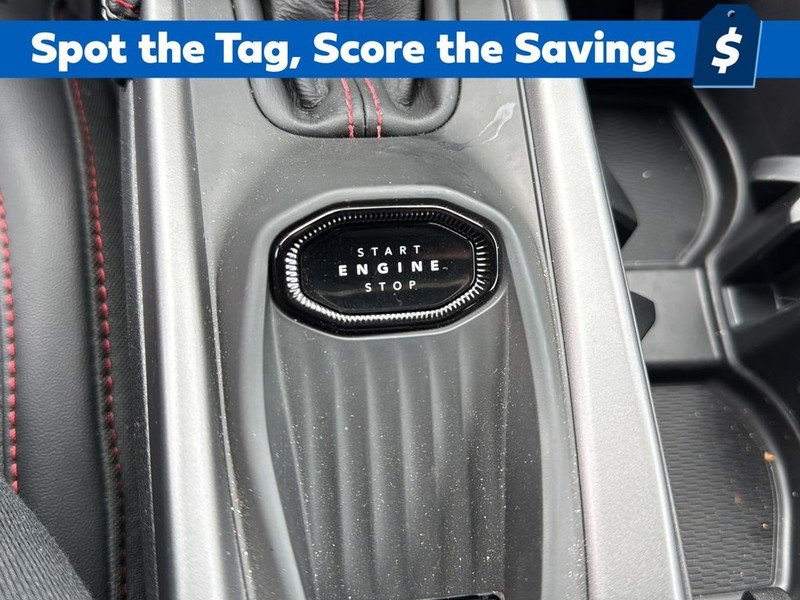 Dodge Charger Vehicle Full-screen Gallery Image 18