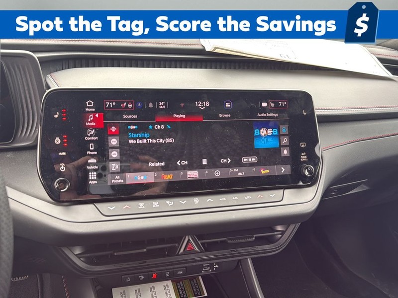 Dodge Charger Vehicle Full-screen Gallery Image 21