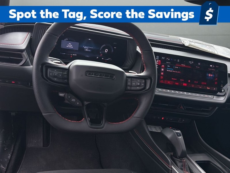 Dodge Charger Vehicle Full-screen Gallery Image 25