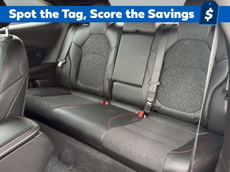 Dodge Charger Vehicle Full-screen Gallery Image 27