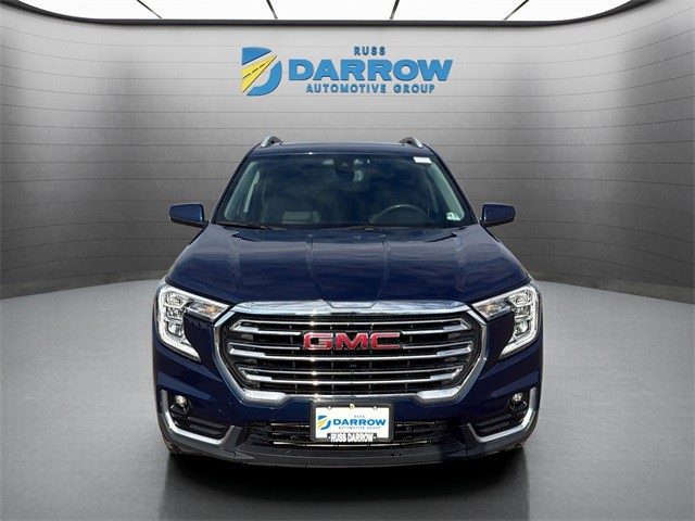 GMC Terrain Vehicle Full-screen Gallery Image 8