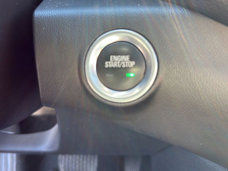 GMC Terrain Vehicle Full-screen Gallery Image 21