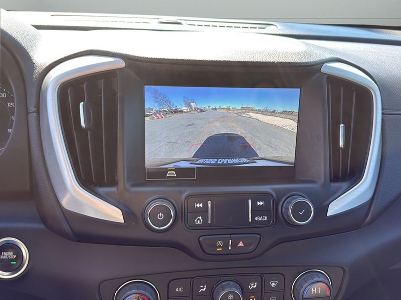 GMC Terrain Vehicle Full-screen Gallery Image 23