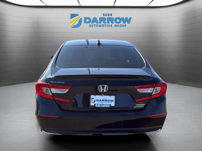 Honda Accord Hybrid Vehicle Full-screen Gallery Image 4