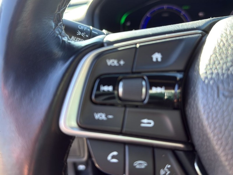 Honda Accord Hybrid Vehicle Full-screen Gallery Image 9