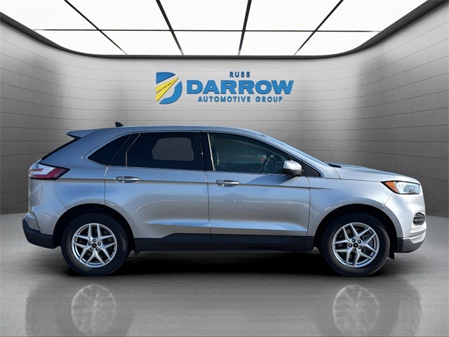 Ford Edge Vehicle Full-screen Gallery Image 6
