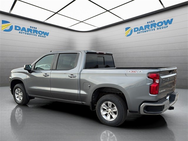 Chevrolet Silverado 1500 Vehicle Full-screen Gallery Image 3