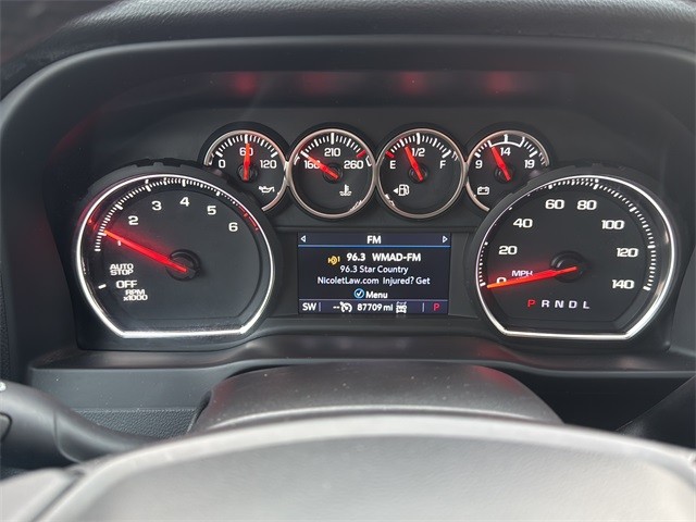 Chevrolet Silverado 1500 Vehicle Full-screen Gallery Image 13