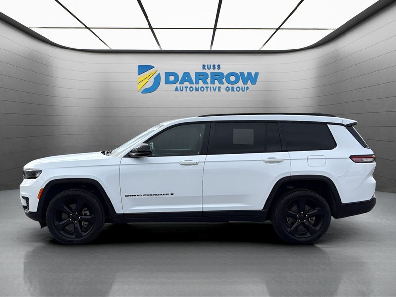 Jeep Grand Cherokee L Vehicle Full-screen Gallery Image 2