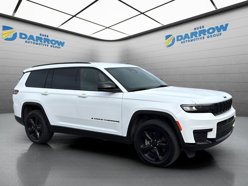 Jeep Grand Cherokee L Vehicle Full-screen Gallery Image 7