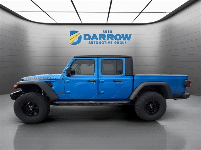 Jeep Gladiator Vehicle Full-screen Gallery Image 2