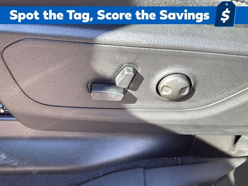 Ram 1500 Vehicle Full-screen Gallery Image 27