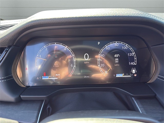 Jeep Grand Cherokee Vehicle Full-screen Gallery Image 13