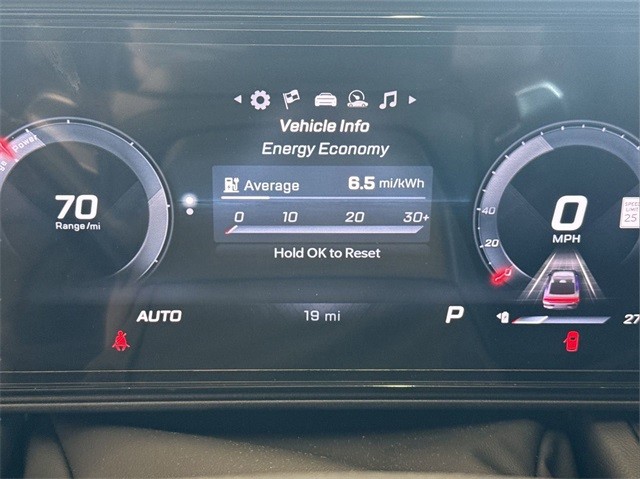 Dodge Charger Daytona Vehicle Full-screen Gallery Image 16