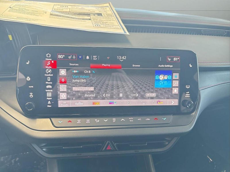 Dodge Charger Daytona Vehicle Full-screen Gallery Image 17