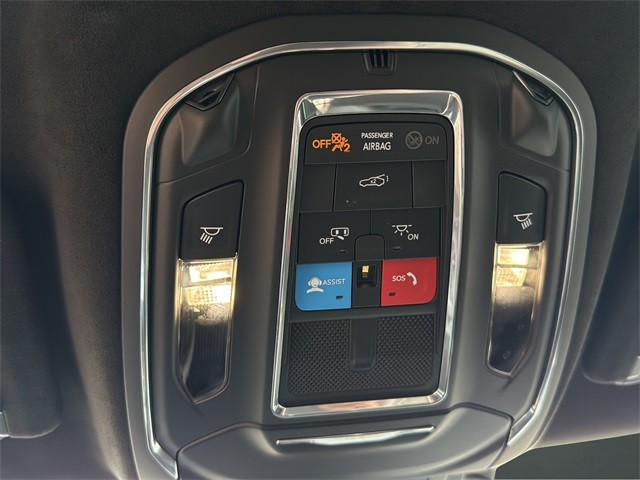 Dodge Charger Daytona Vehicle Full-screen Gallery Image 23