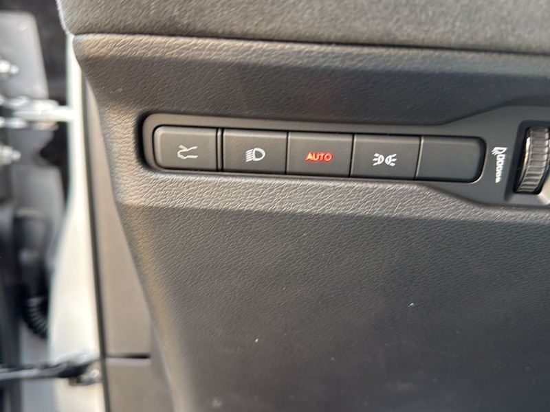 Dodge Charger Daytona Vehicle Full-screen Gallery Image 17