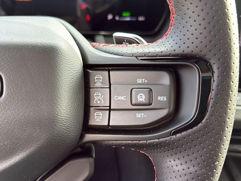 Dodge Charger Daytona Vehicle Full-screen Gallery Image 18