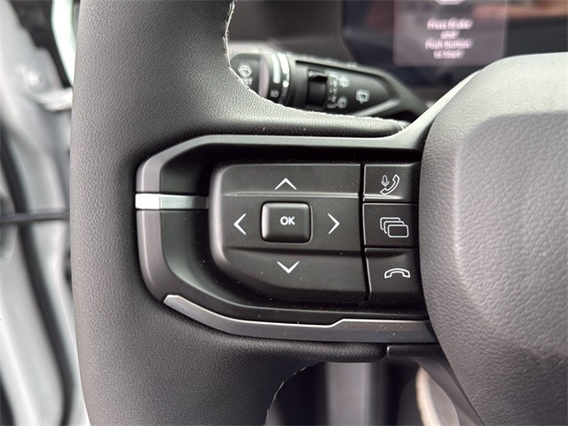 Jeep Cherokee Vehicle Full-screen Gallery Image 9