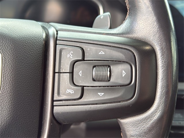 GMC Sierra 1500 Vehicle Full-screen Gallery Image 18