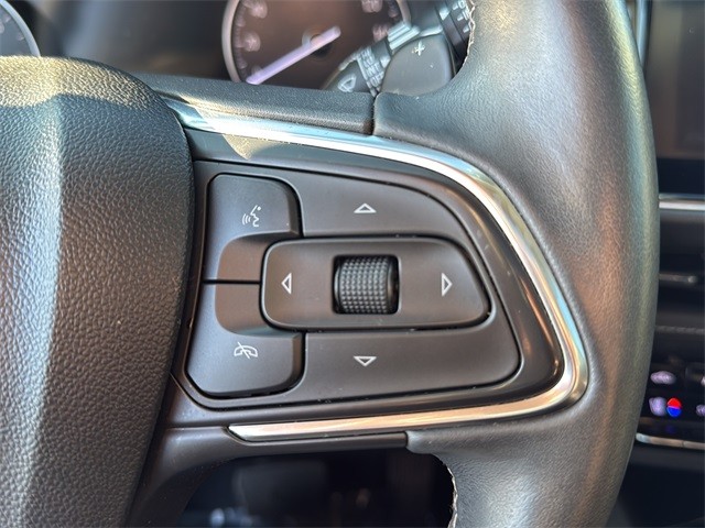 Buick Envision Vehicle Full-screen Gallery Image 10