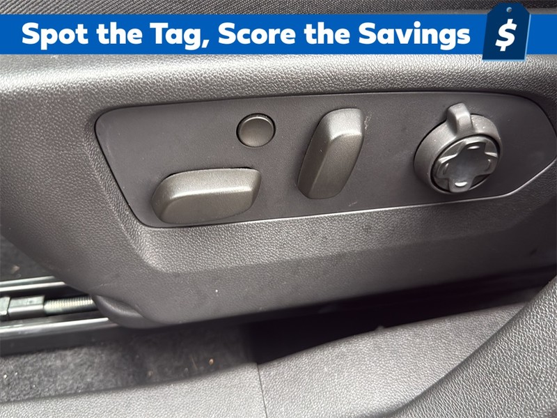 Buick Envision Vehicle Full-screen Gallery Image 28