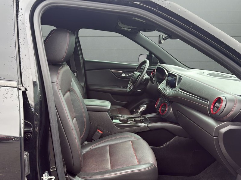 Chevrolet Blazer Vehicle Full-screen Gallery Image 15